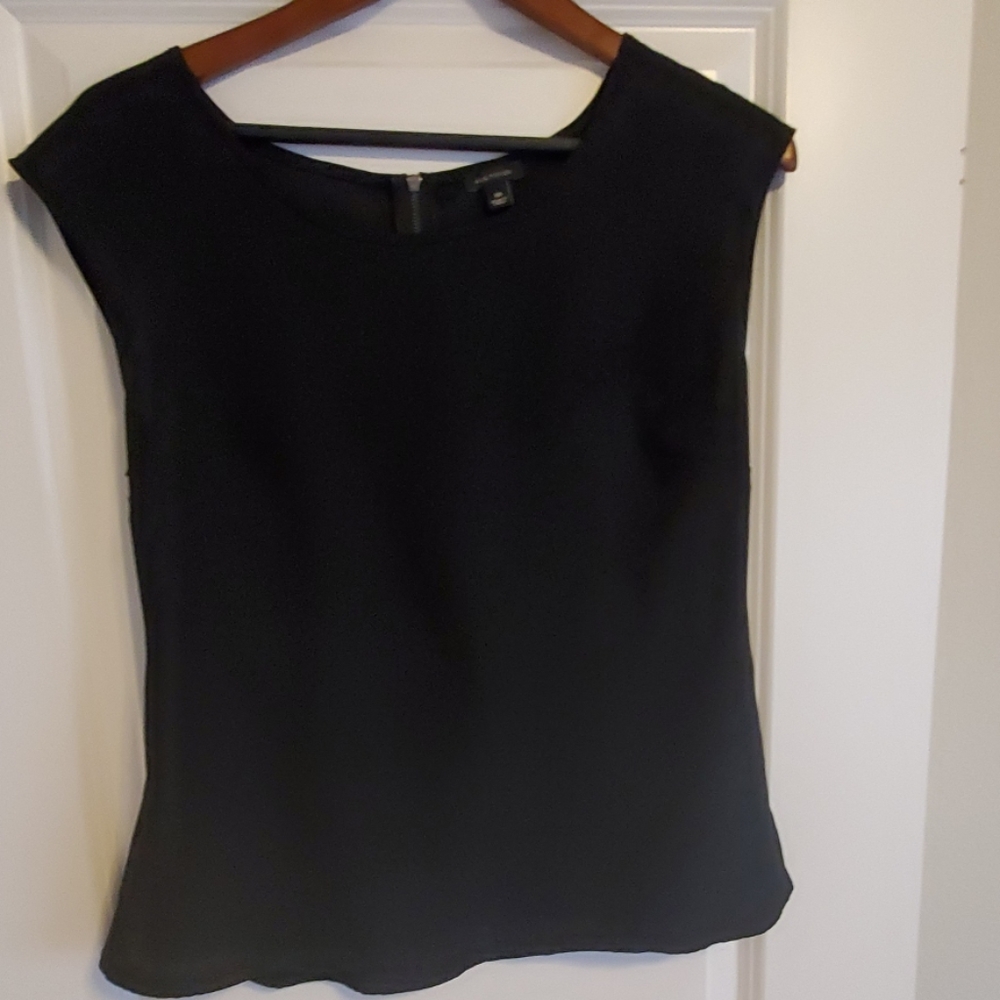 Ann Taylor mini flare peplin blouse